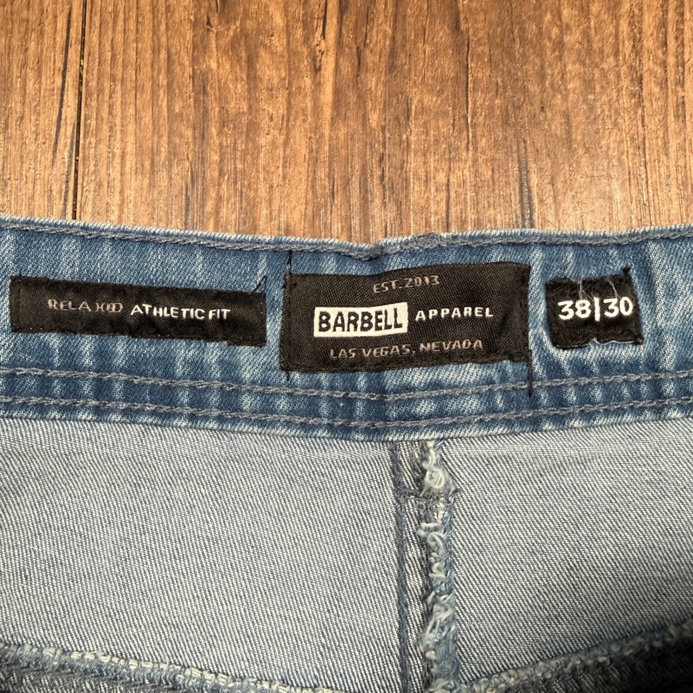Barbell Apparel Jeans Mens 38x30 Blue Relaxed Athletic Fit 2.0 Light Wash NWT - Picture 4 of 11